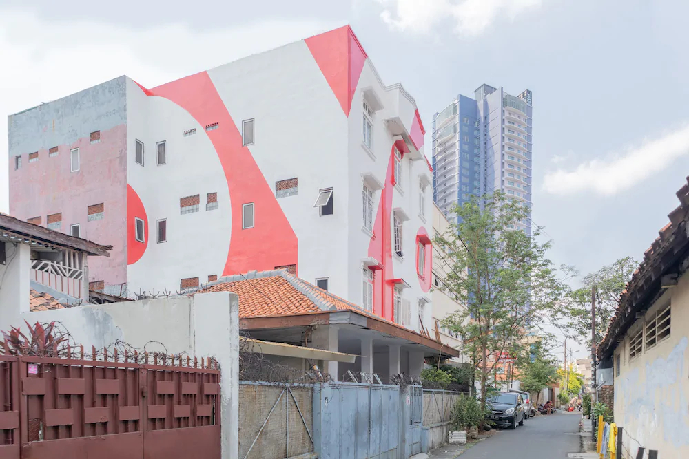 Pasar Baru Inn by OYO Rooms