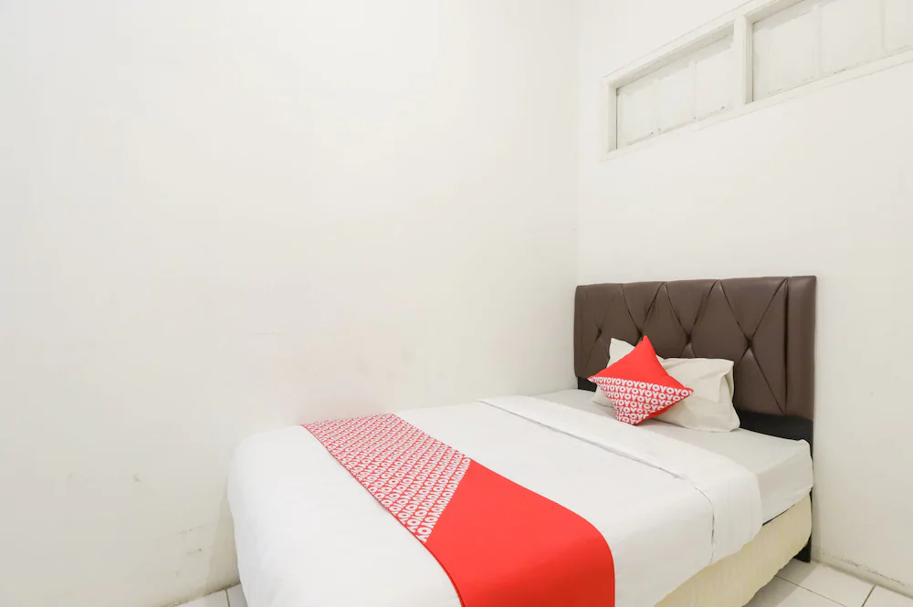 Pasar Baru Inn by OYO Rooms