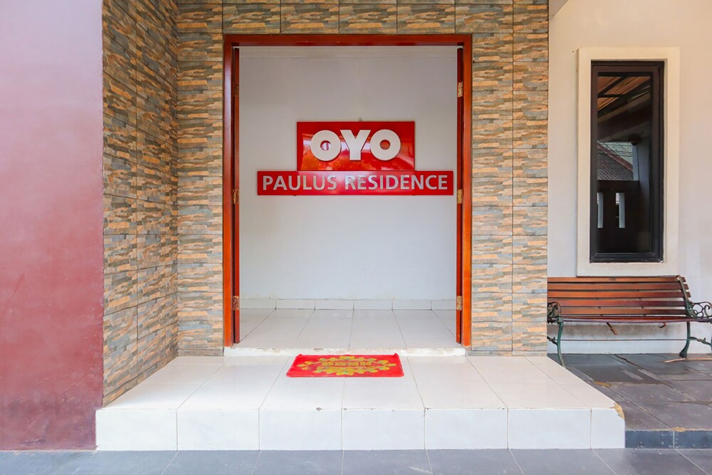 Paulus Residence by OYO Rooms
