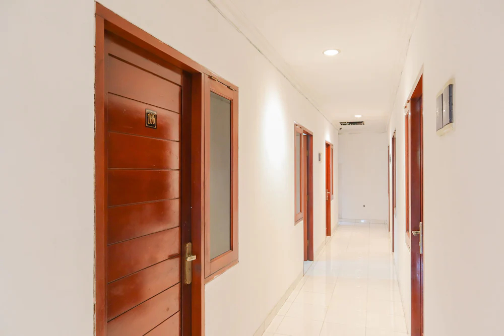 Paulus Residence by OYO Rooms