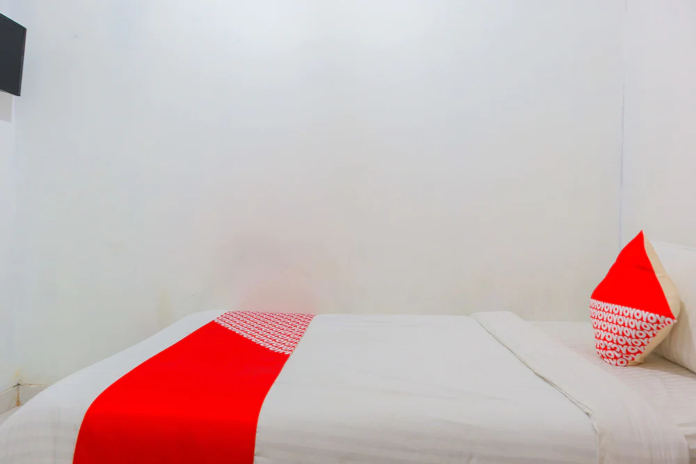 Paulus Residence by OYO Rooms