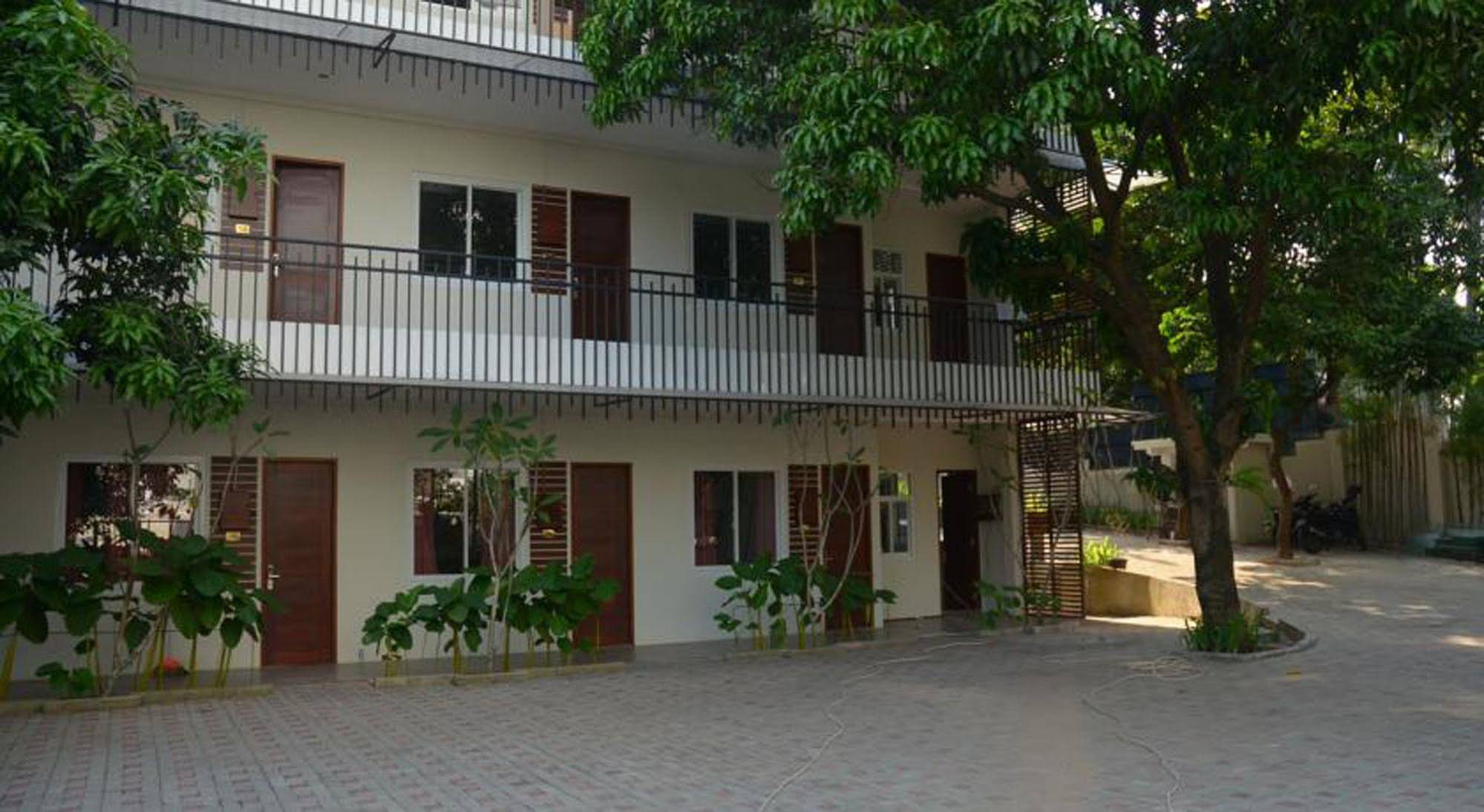 Pejaten Valley Residence by ZEN Rooms