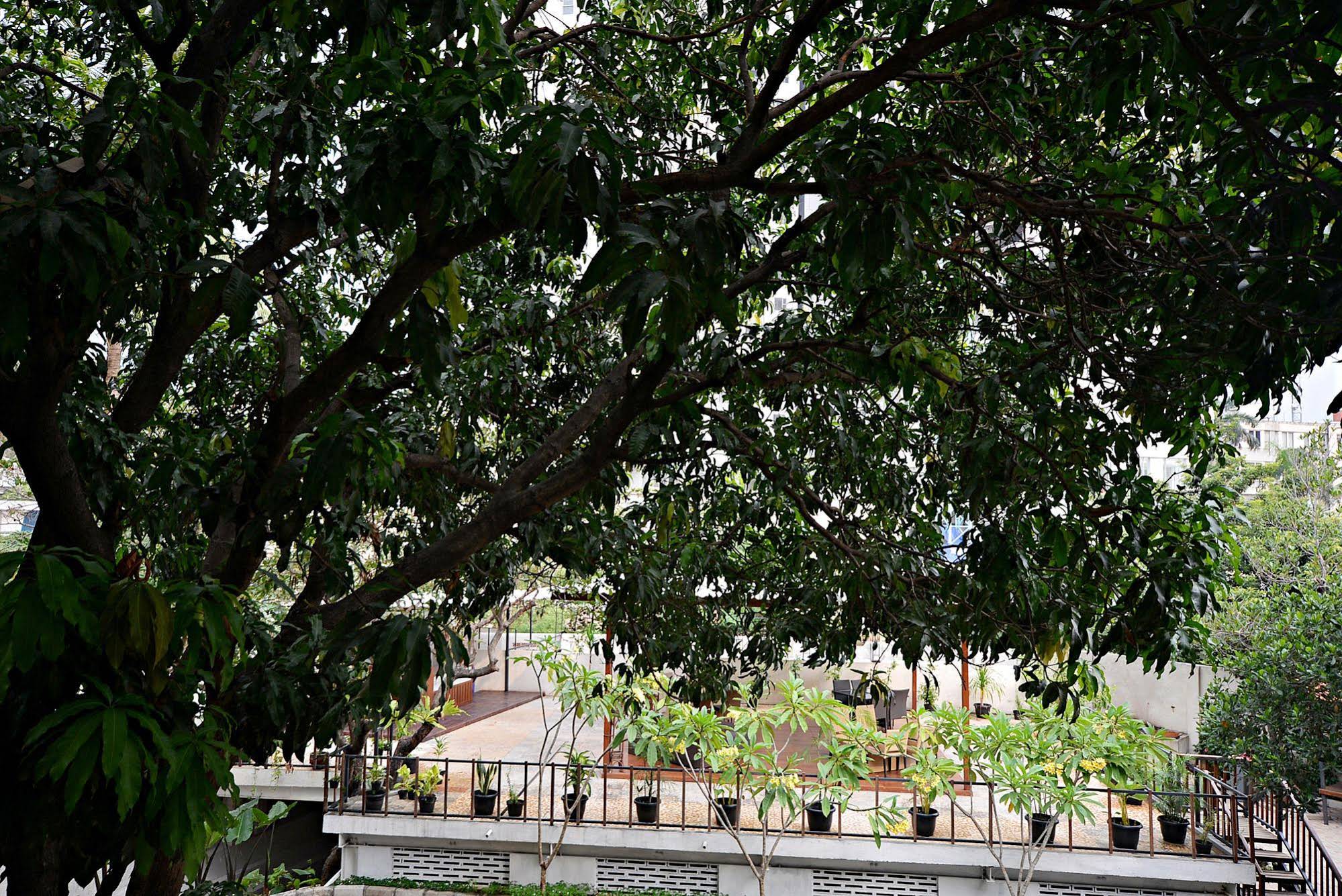 Pejaten Valley Residence by ZEN Rooms