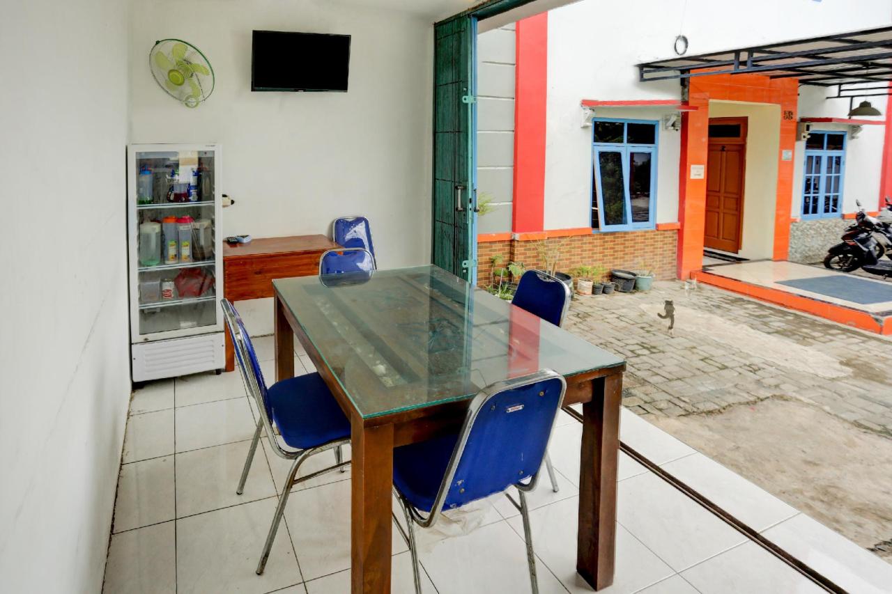 Permata House by OYO Rooms