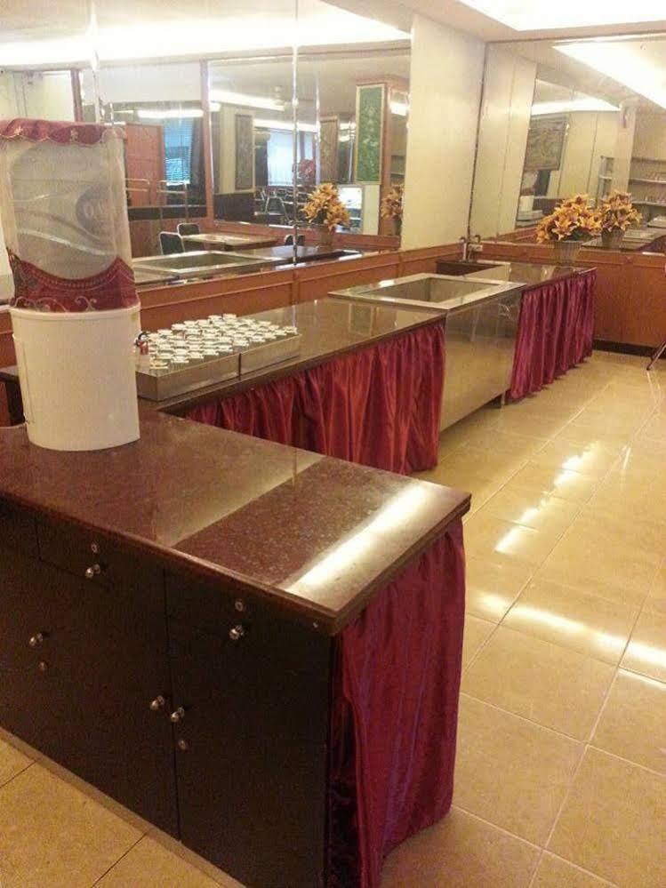 Plaza Hotel Harco Mangga Dua