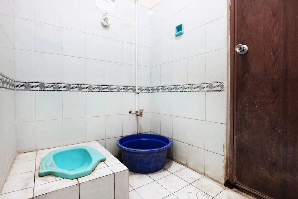Premium Senen Guesthouse