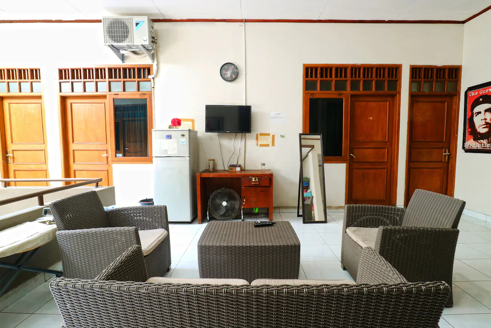 Premium Senen Guesthouse