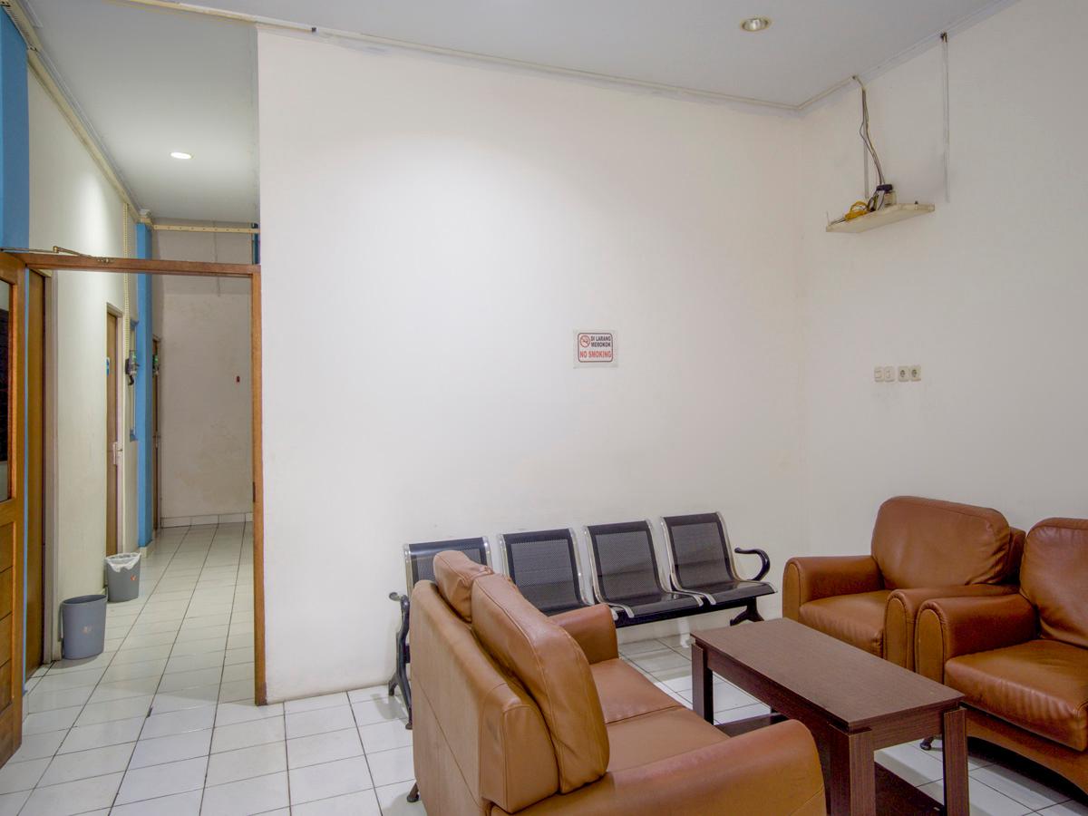 Prosperity Mansion by OYO Rooms