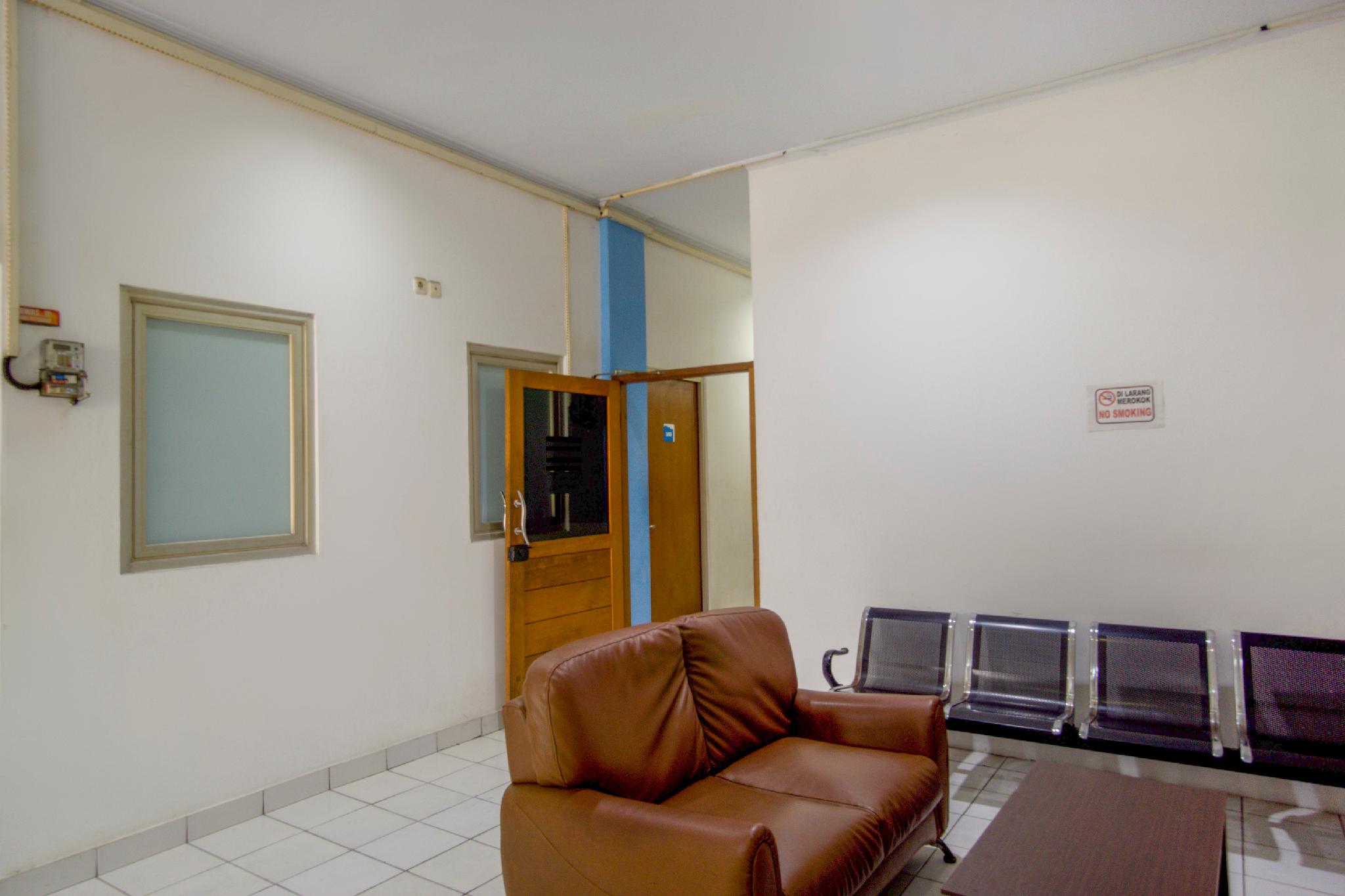 Prosperity Mansion by OYO Rooms