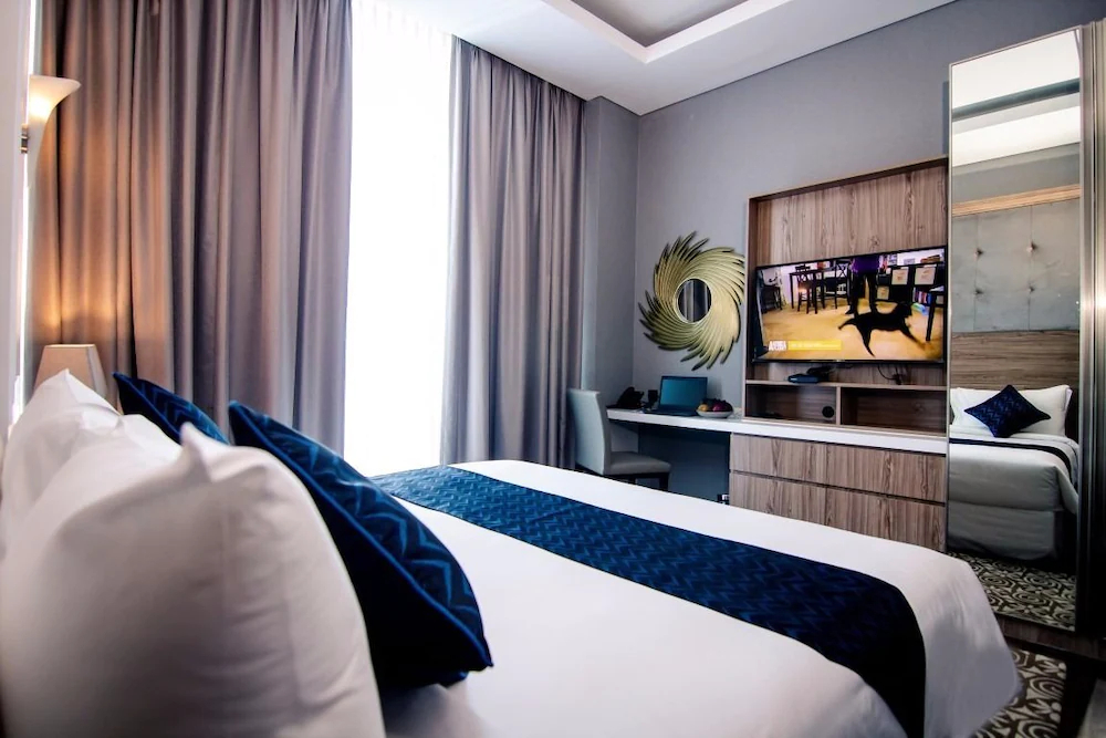 Azana Suites Hotel Antasari