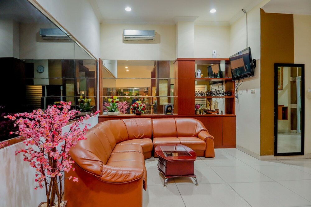 Puri Inn by OYO Rooms