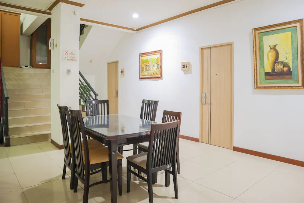 Puri Inn by OYO Rooms