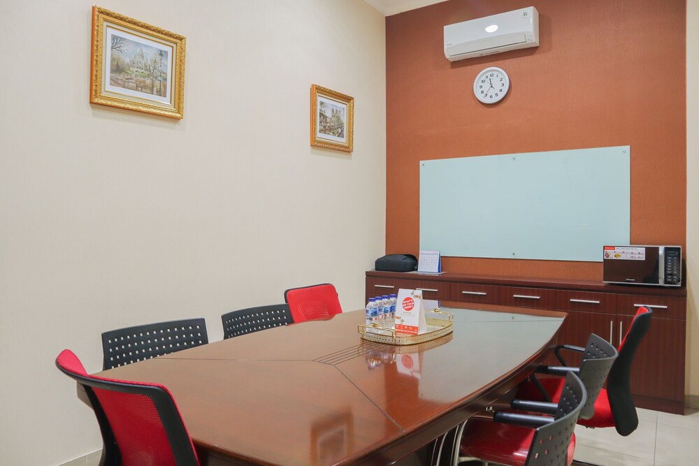 Puri Inn by OYO Rooms