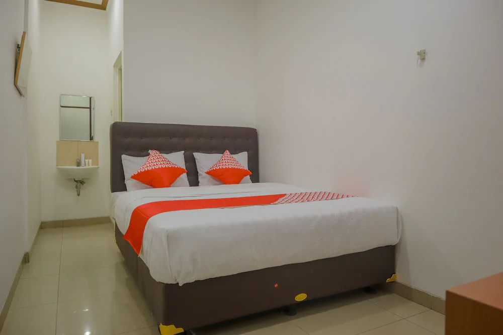 Puri Inn by OYO Rooms