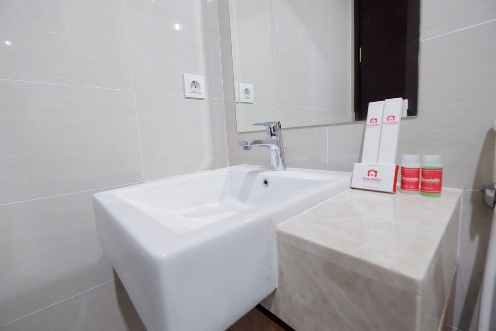 Puri Mansion Apartment