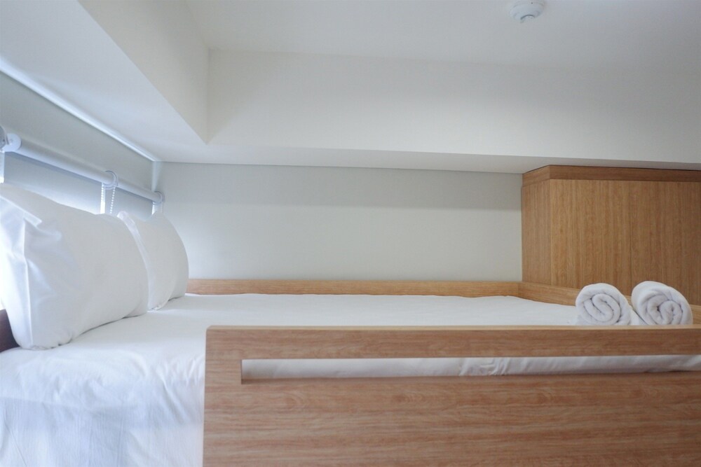 Puri Mansion Apartment