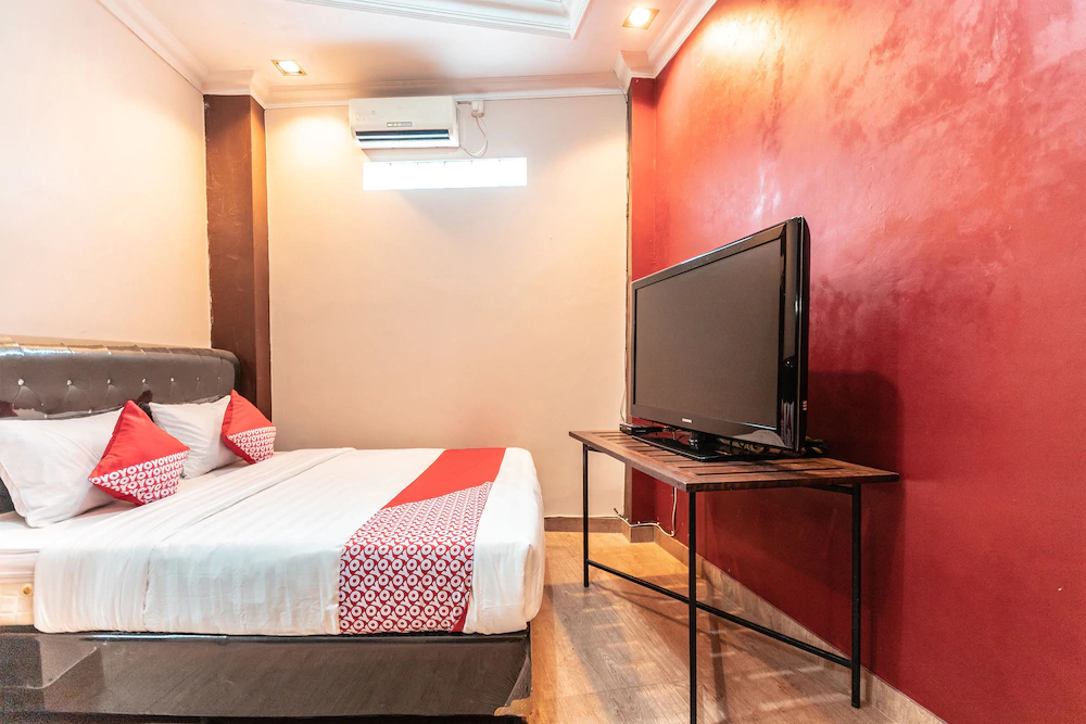 Puspita Guesthouse by OYO Rooms