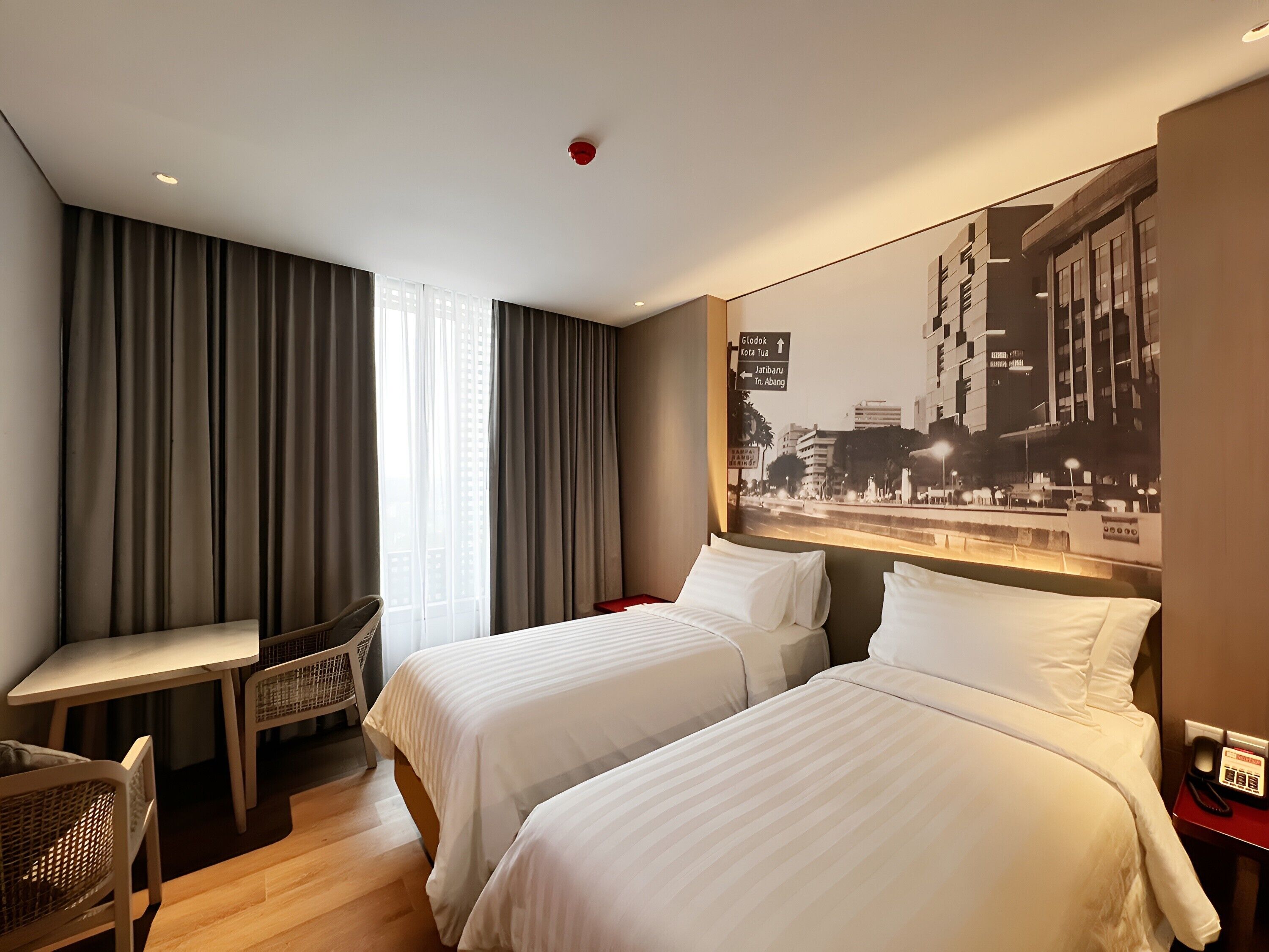 Ra Suites Simatupang