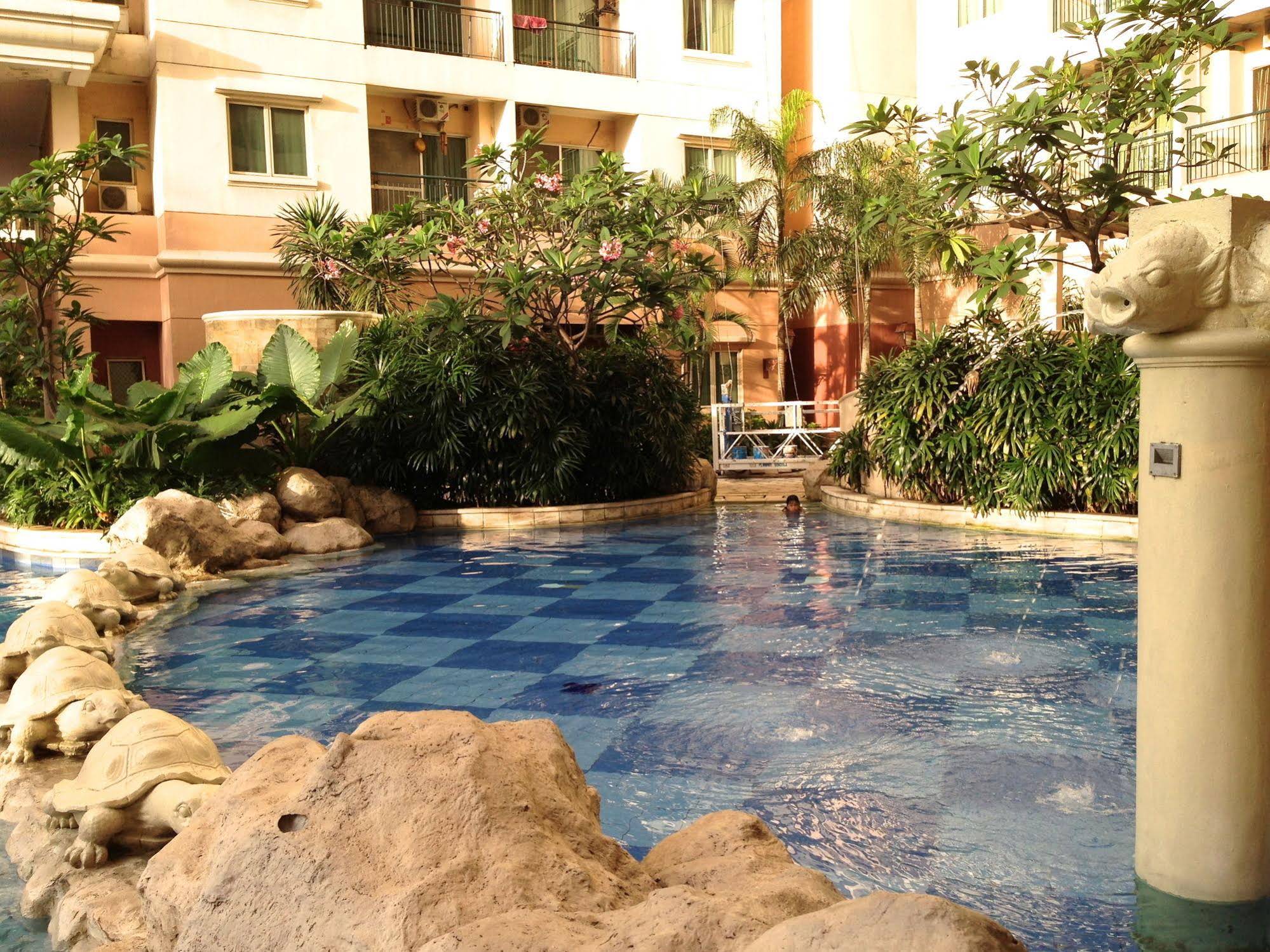 Ravarine Suite Apartment