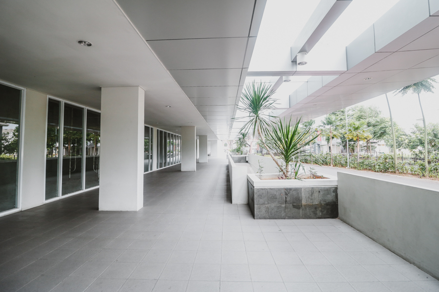 RedDoorz Apartment Near Summarecon Mall Serpong