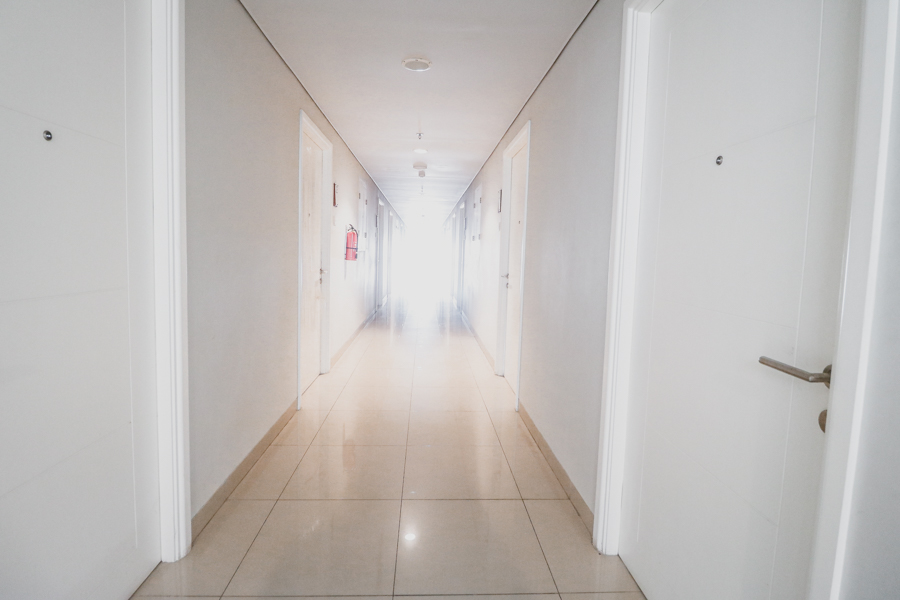 RedDoorz Apartment Near Summarecon Mall Serpong