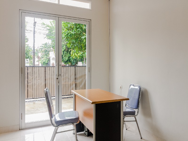 RedDoorz @ Cipete Raya