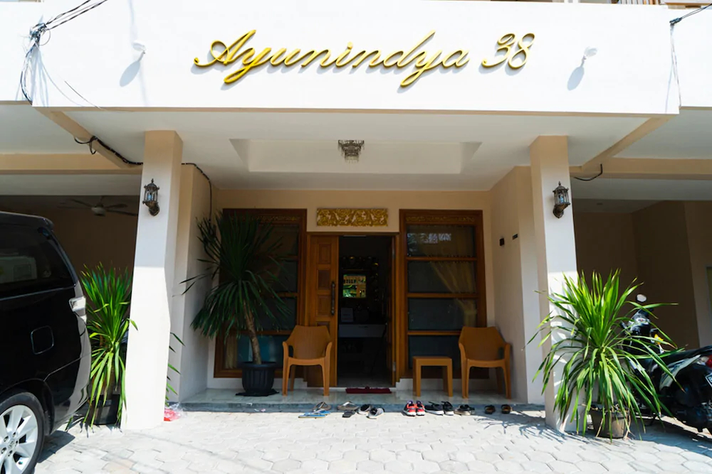 RedDoorz near Cipinang Indah Mall