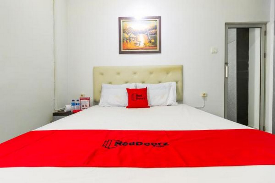 Reddoorz Near Gajah Mada Plaza 2