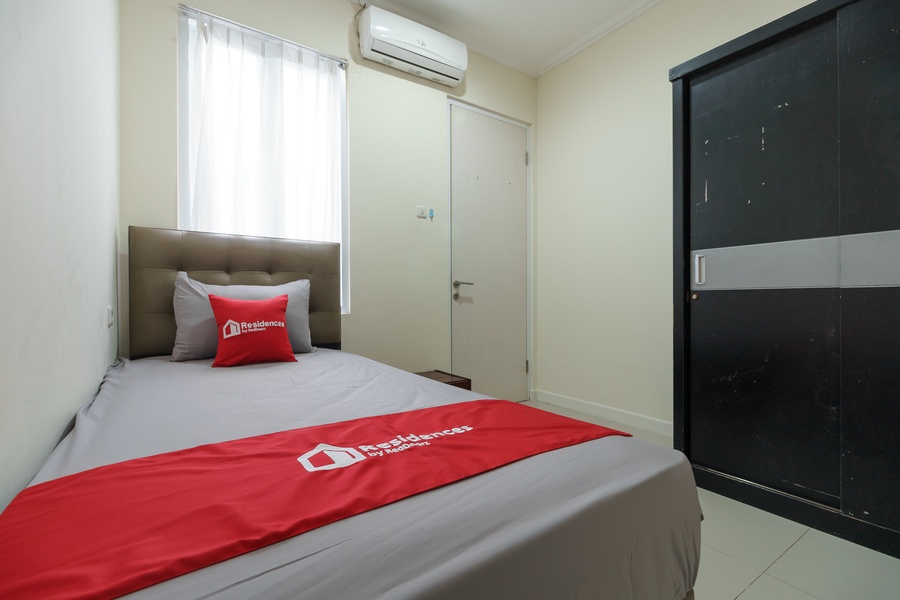 RedDoorz Near Setiabudi One Mall