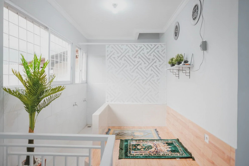 RedDoorz Near Siloam Hospital Kebon Jeruk