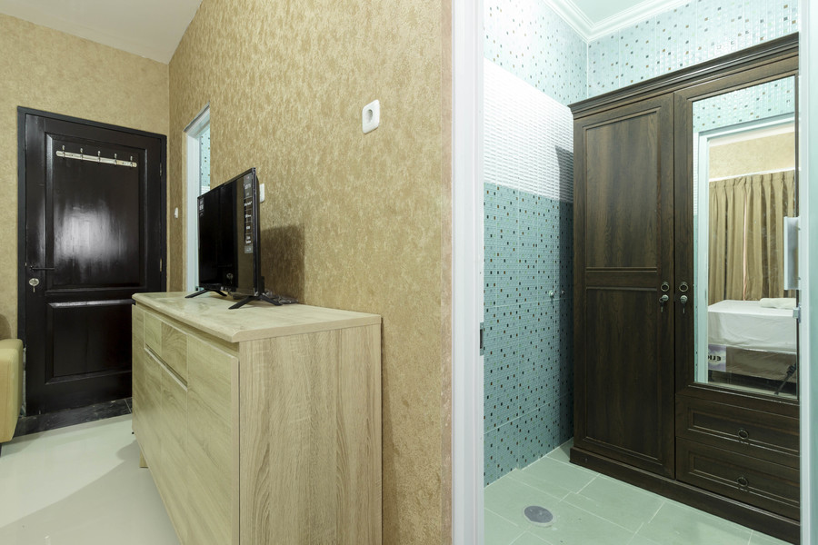 RedDoorz Plus @ Cipete Damai