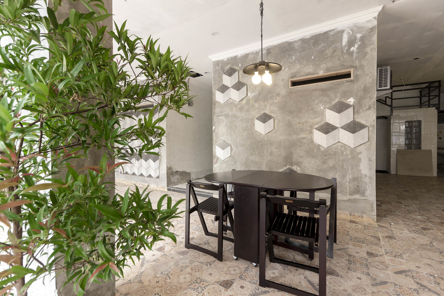 RedDoorz Plus @ Cipete Damai