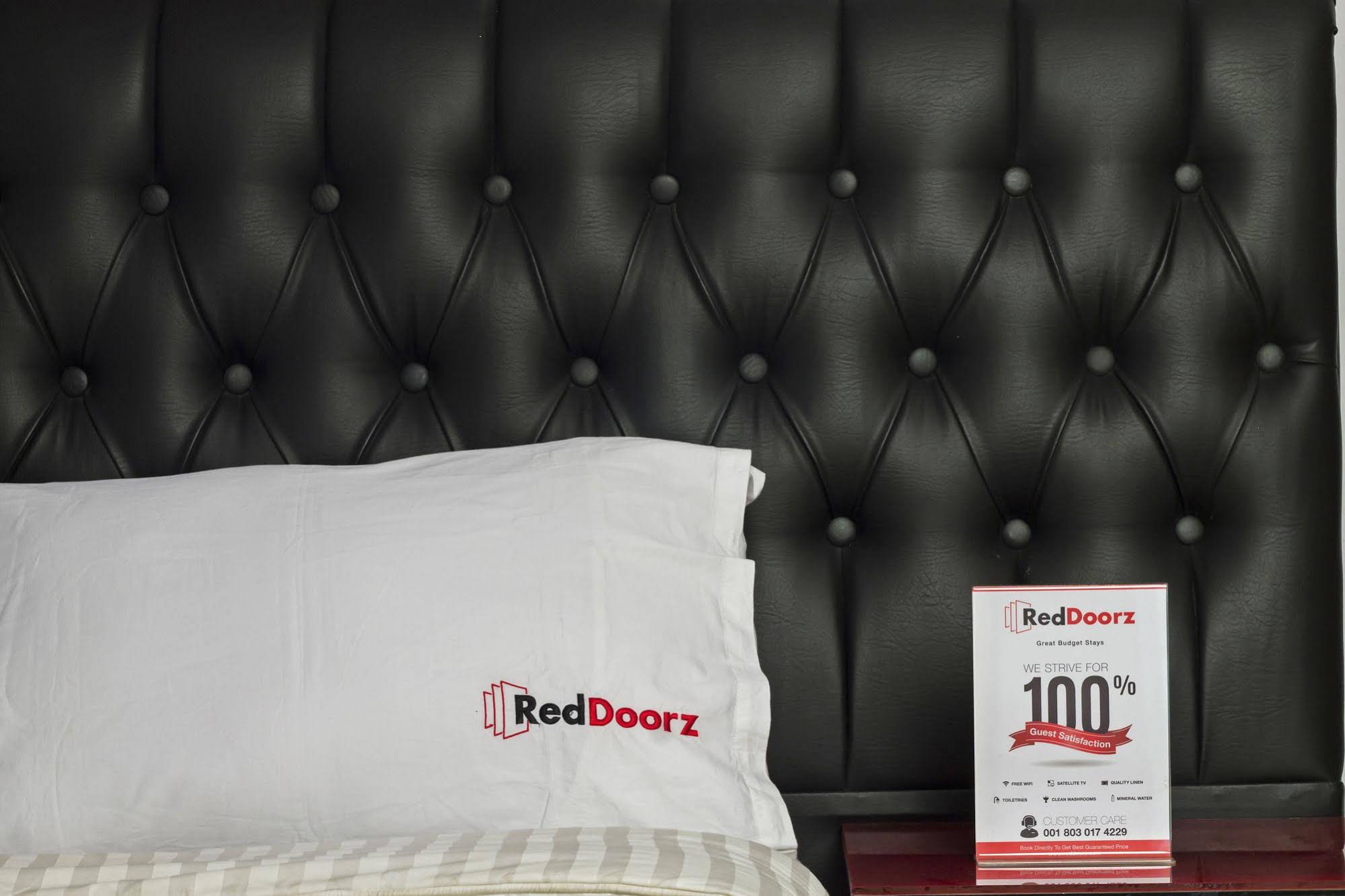 RedDoorz Plus @ Guntur Raya Setiabudi
