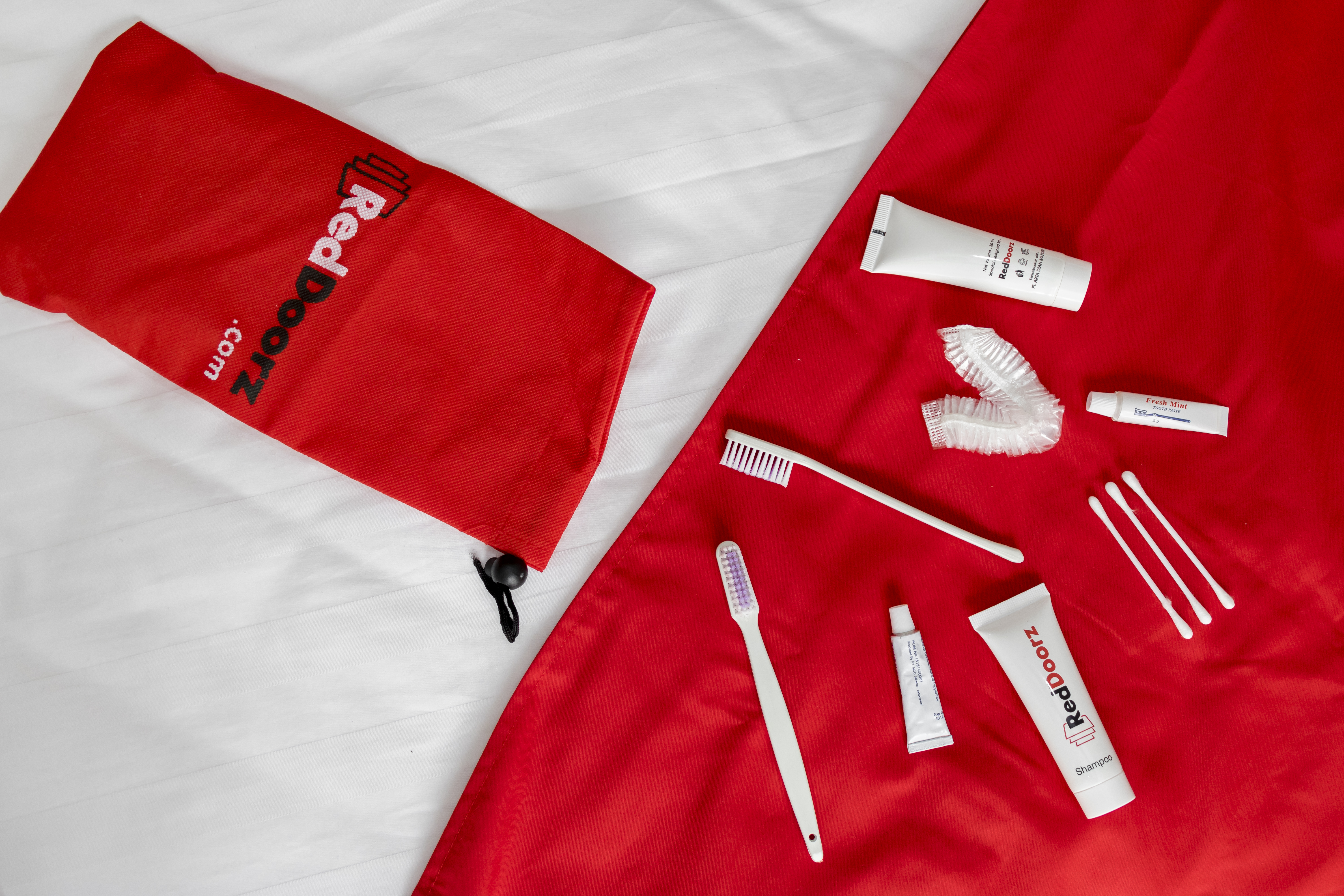 RedDoorz Plus Near Semanggi