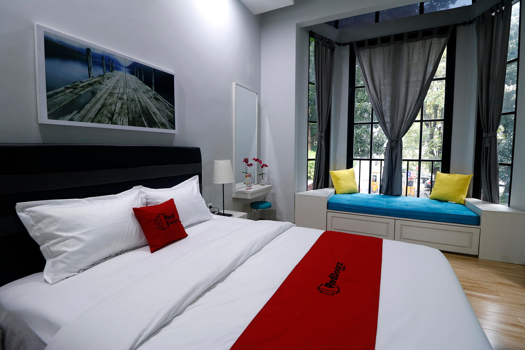 Reddoorz Premium Near Rs Pondok Indah