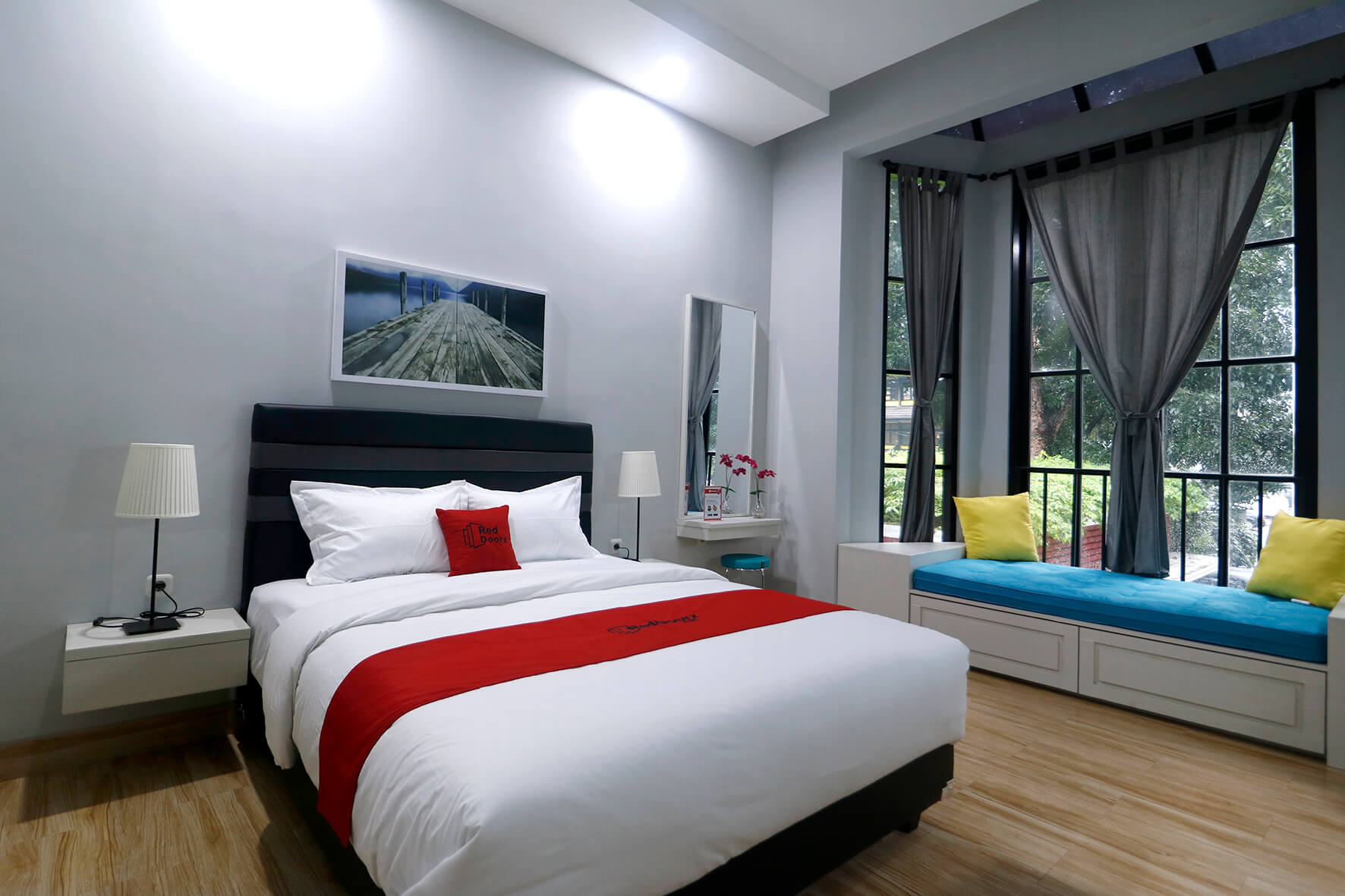 Reddoorz Premium Near Rs Pondok Indah
