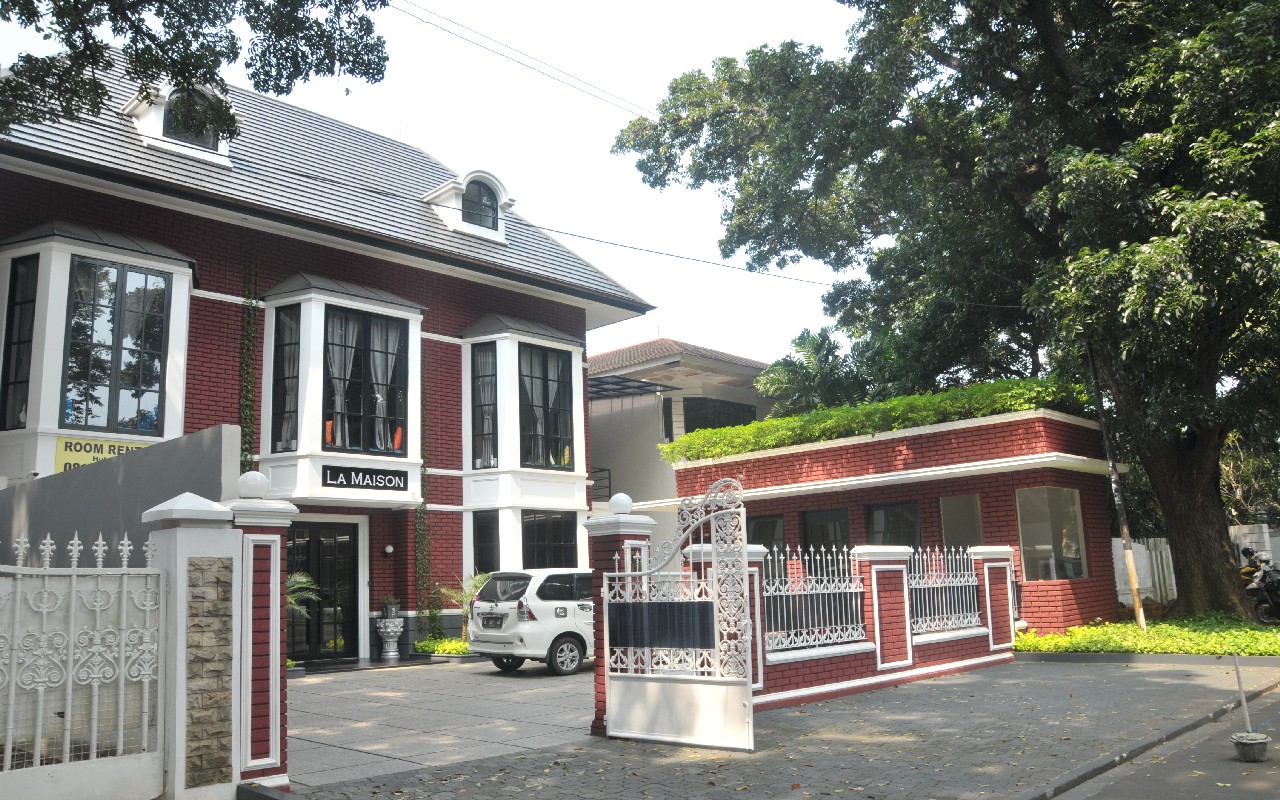 Reddoorz Premium Near Rs Pondok Indah
