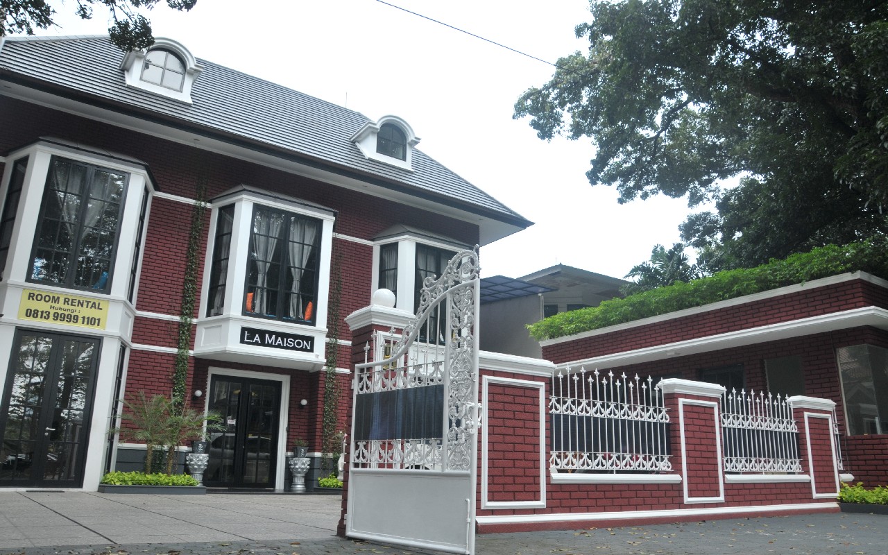 Reddoorz Premium Near Rs Pondok Indah