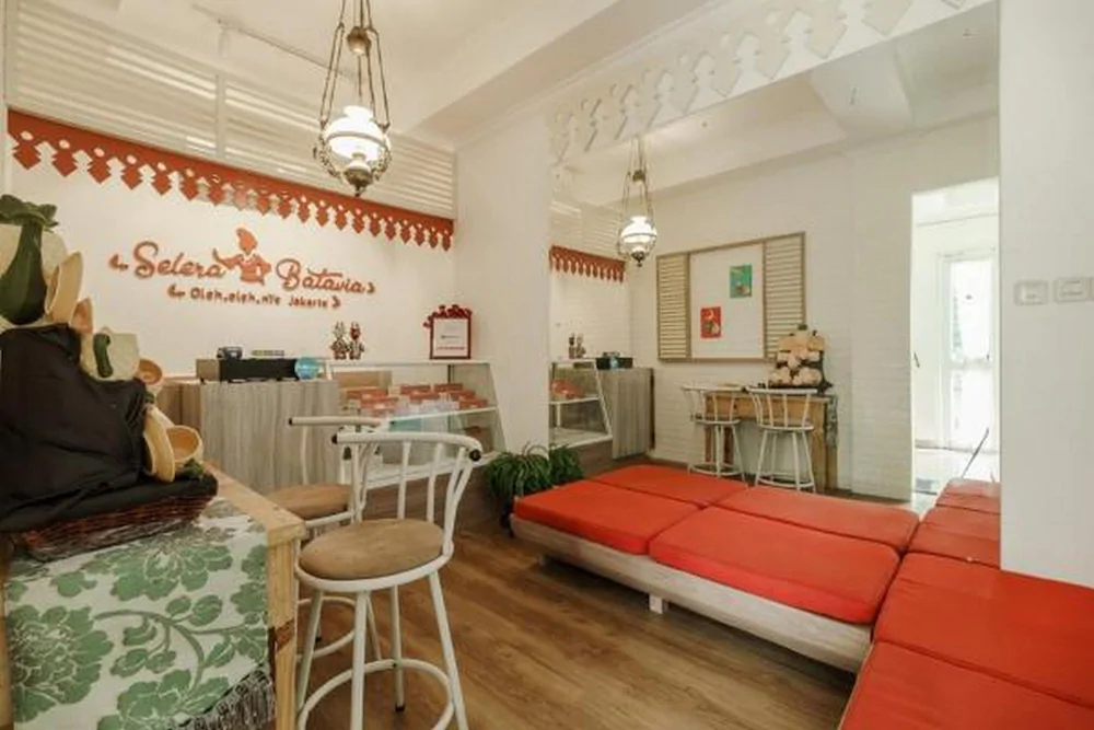 RedDoorz Syariah Plus Near Pancoran 2