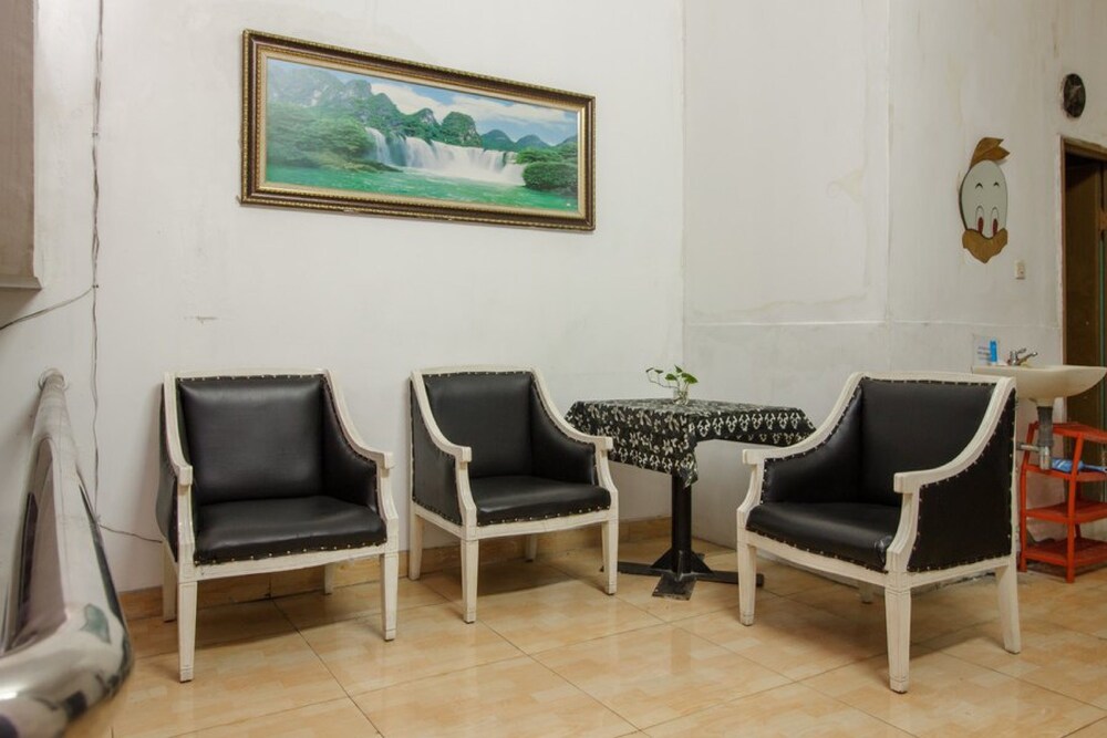 RedDoorz @ Taman Bendungan Asahan