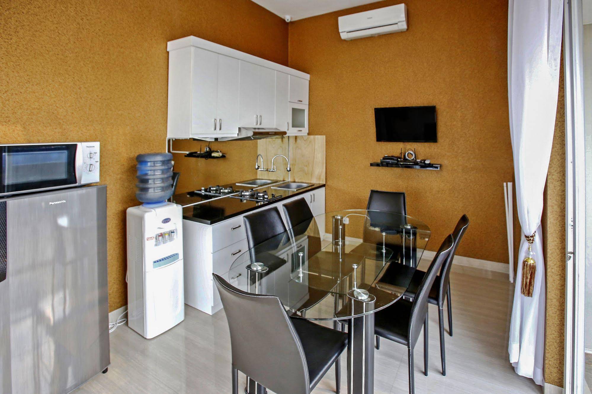 RedDoorz @ Taman Lebak Bulus