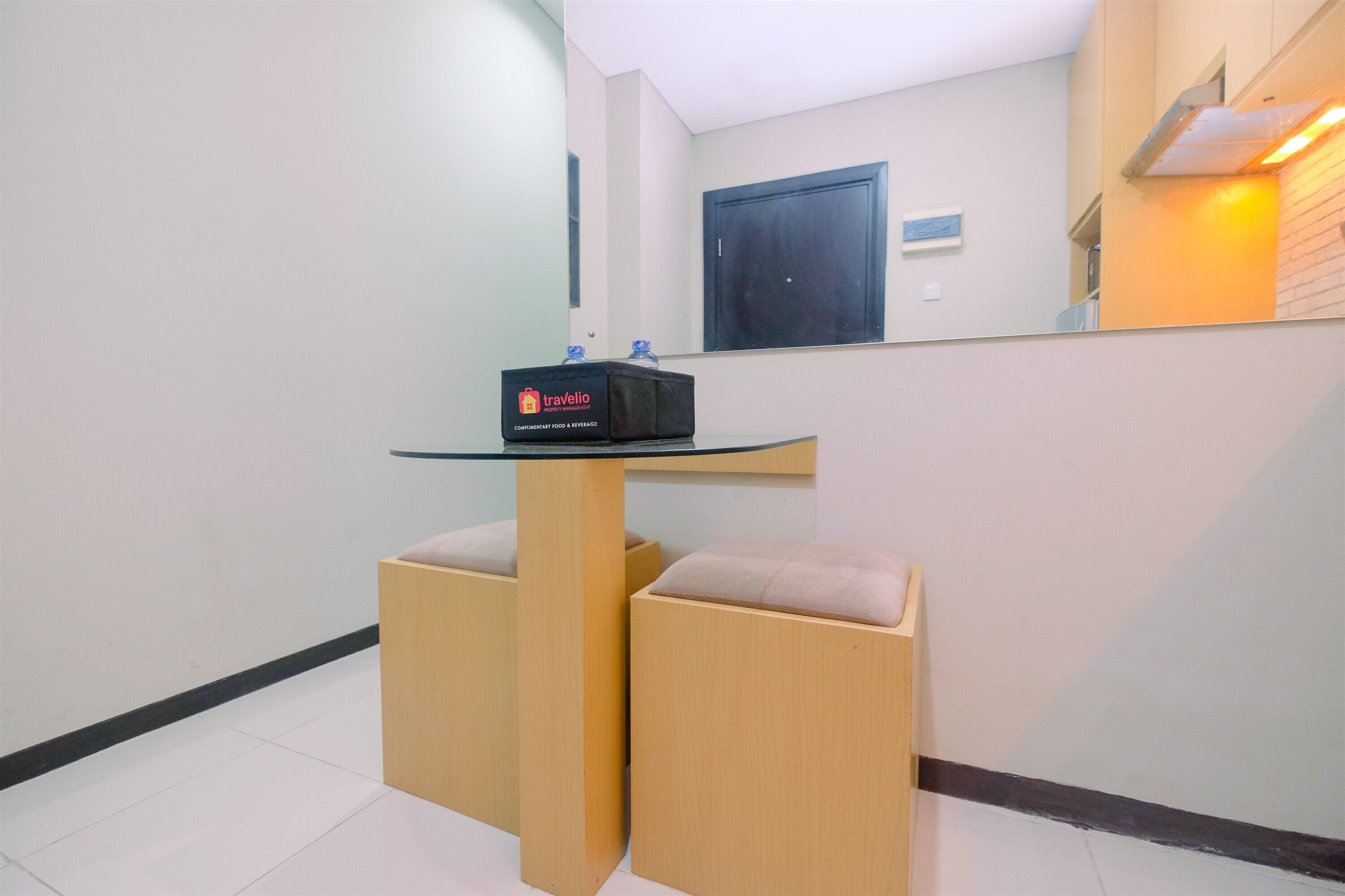 Relax Studio at Nifarro Apartment