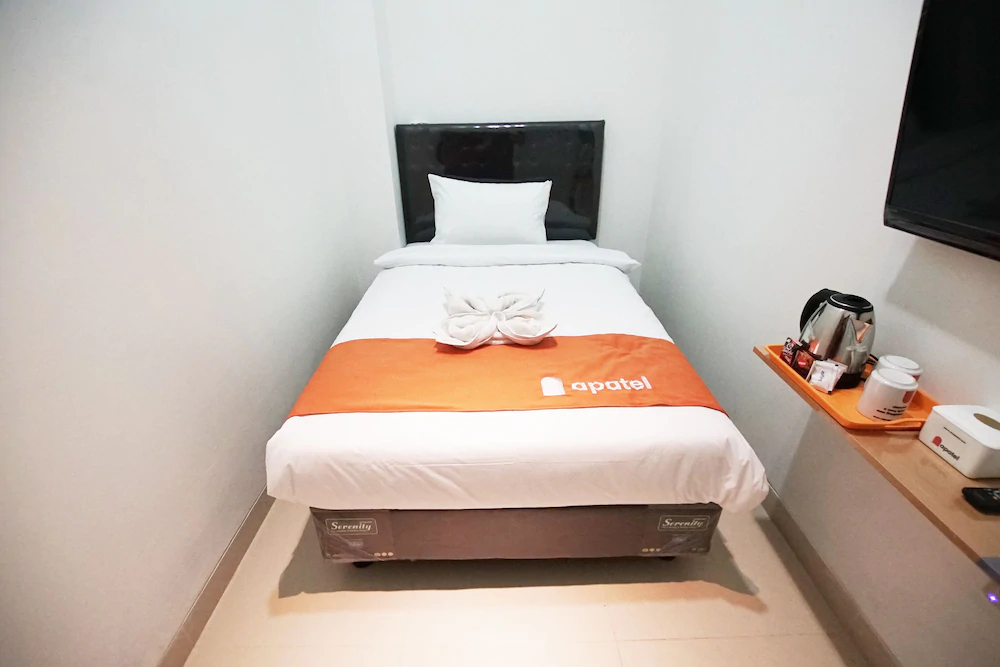 Rendezvous Sunter 1 by Apatel