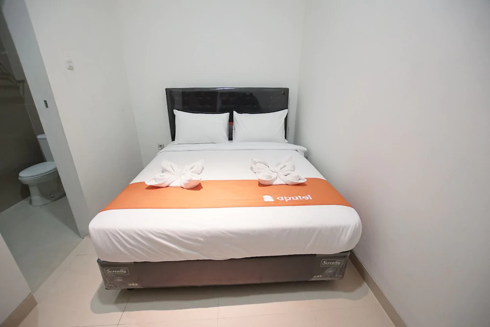 Rendezvous Sunter 1 by Apatel