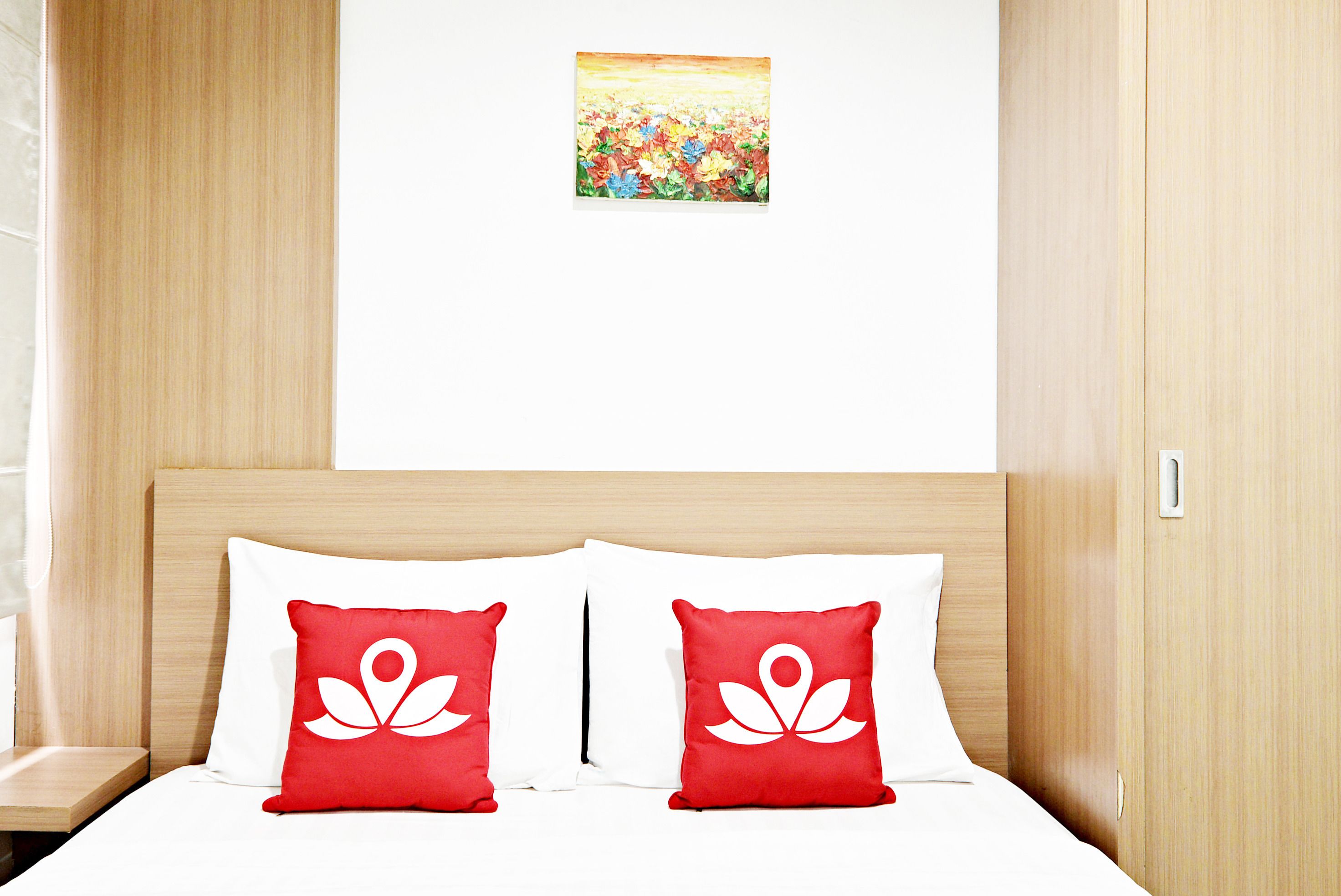 Residence100 by ZEN Rooms