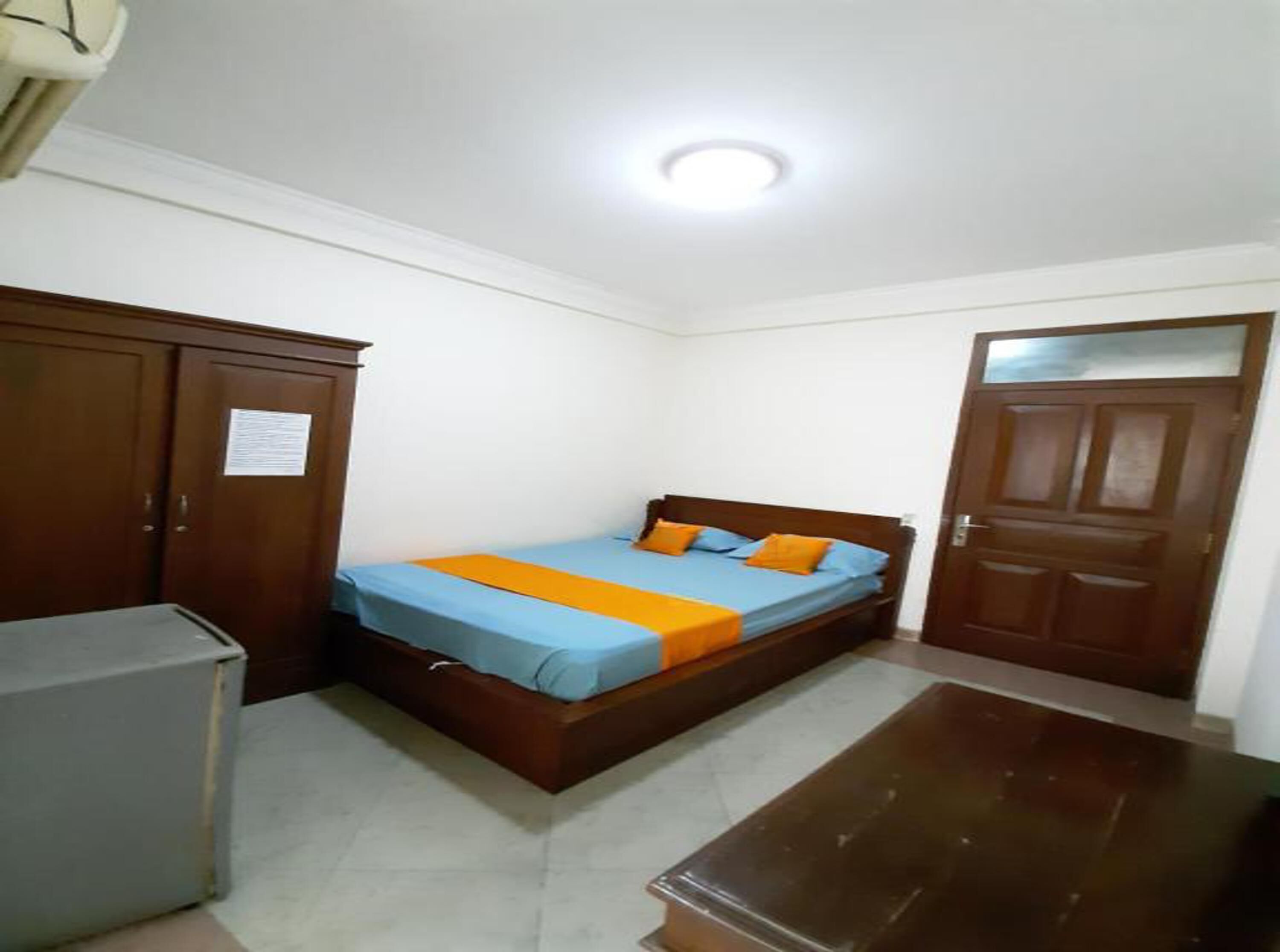 Residence 38 By Oyo Rooms