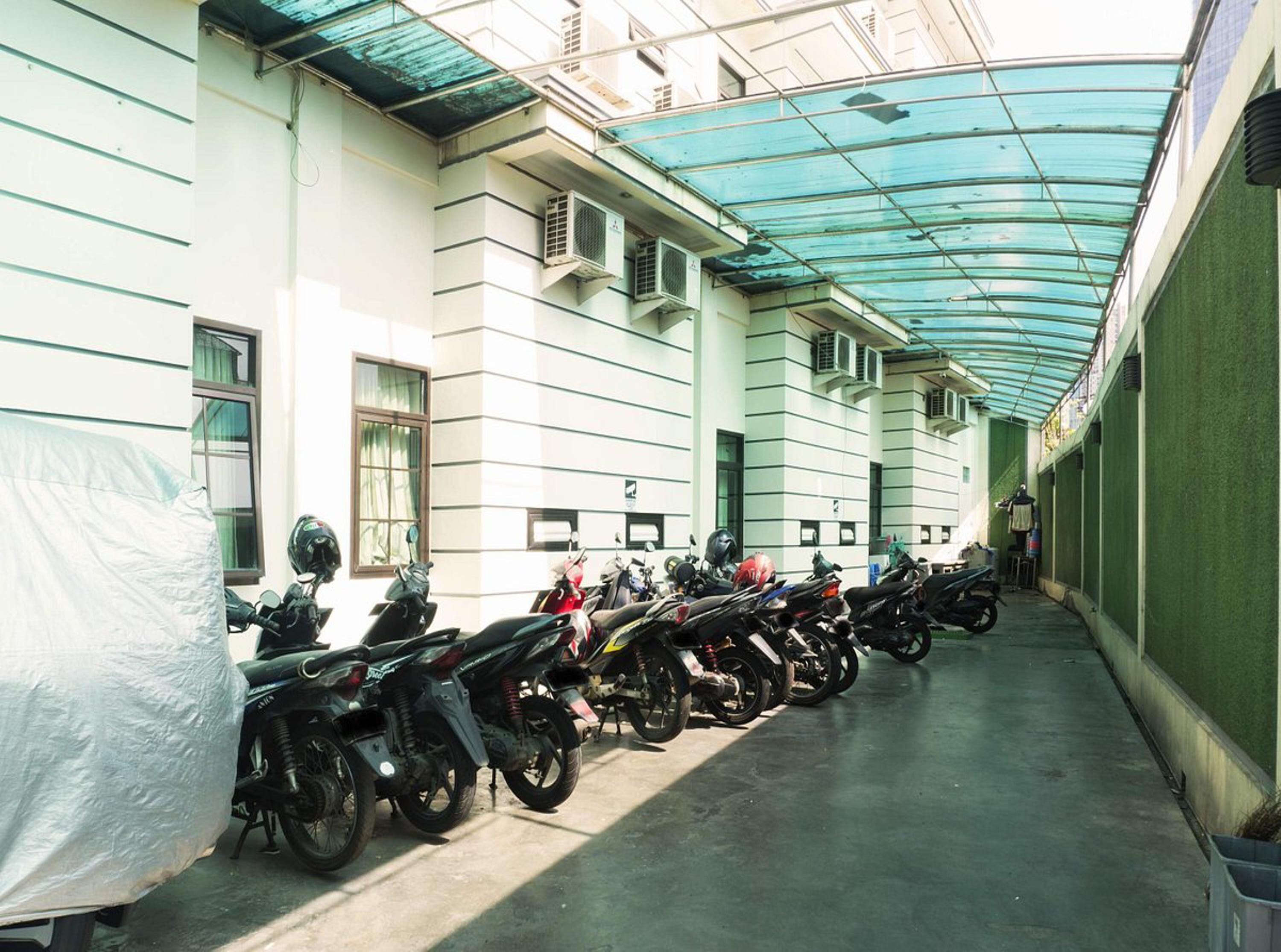 Residence 38 By Oyo Rooms