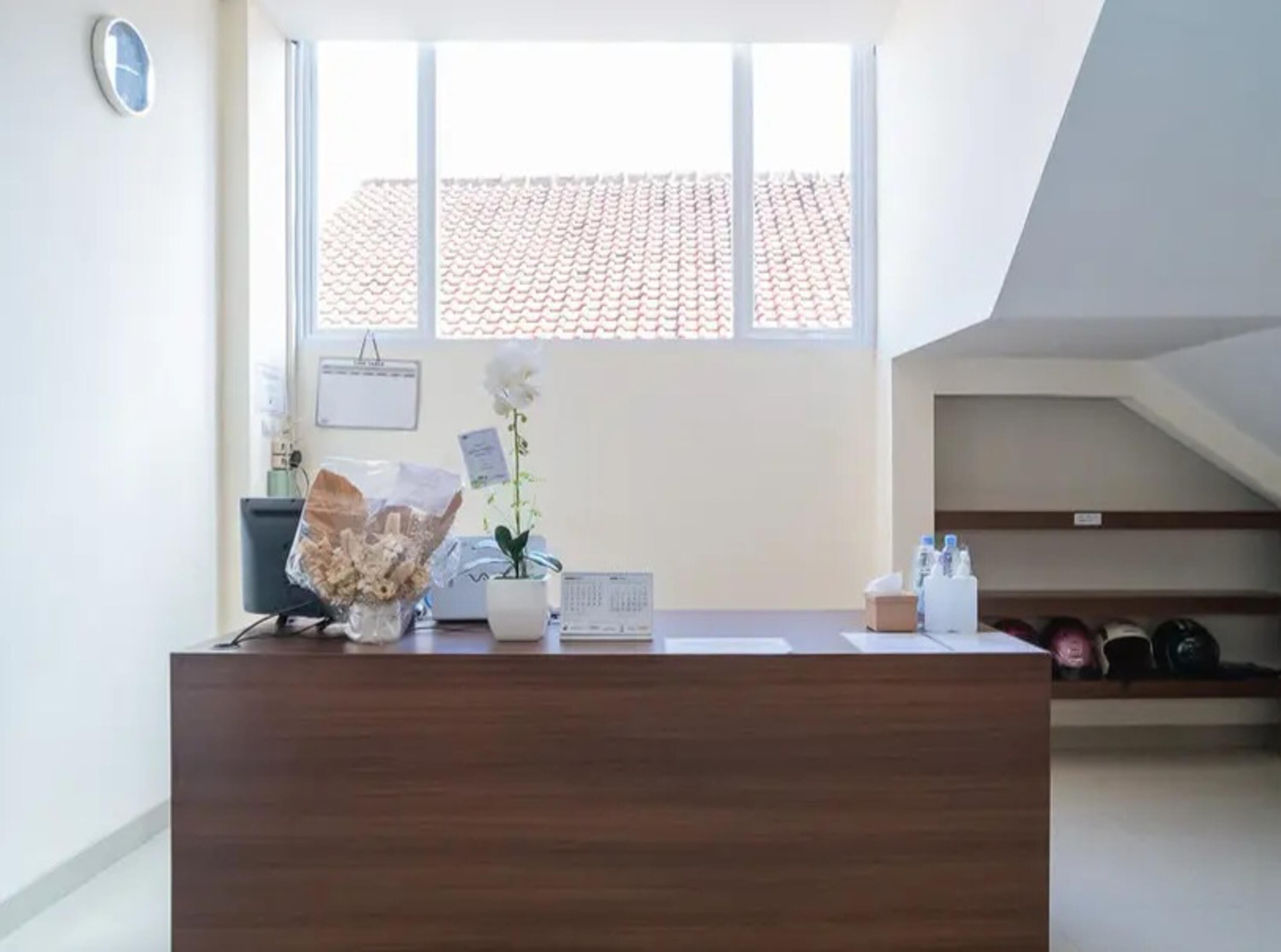 Residence 38 By Oyo Rooms