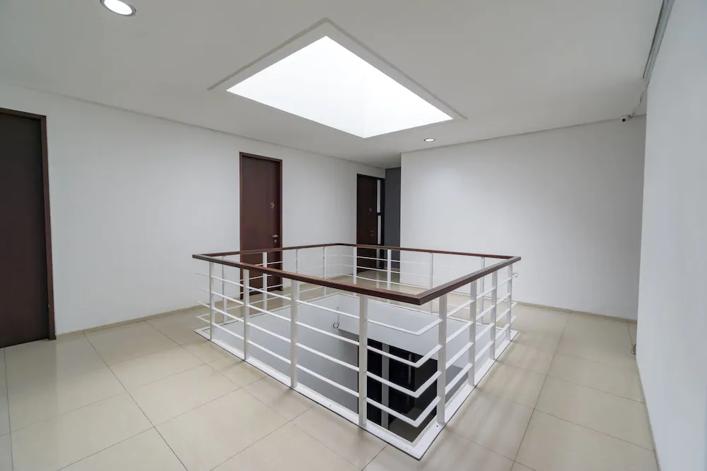 Residence Stasiun Tebet Syariah by OYO Rooms