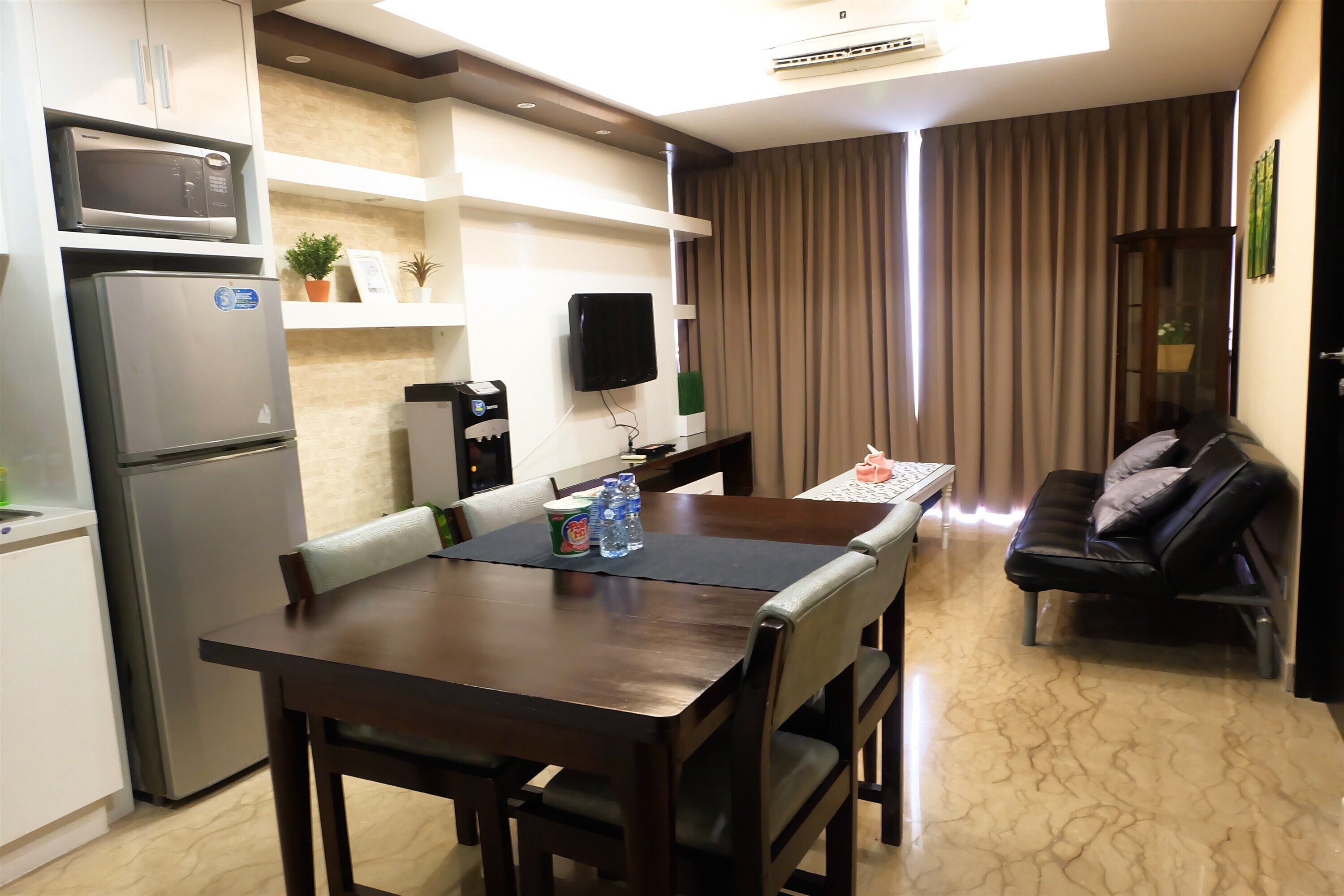 Royale SpringHill Apartment